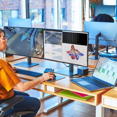 HP ZBook Fury 16 G11 Intel® Core™ i7 i7-14700HX Station de travail mobile 40,6 cm (16") WUXGA 16 Go DDR5-SDRAM 1 To SSD NVIDIA RTX A1000 Wi-Fi 7 (802.11be) Windows 11 Pro Argent