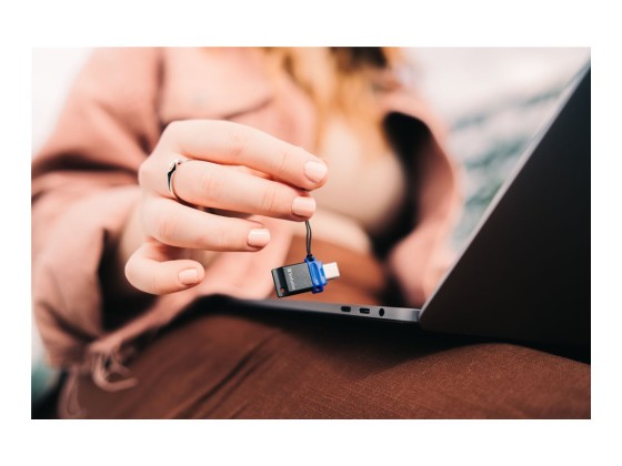 Verbatim Clé USB à double connectique de type C/USB 3.0 64 Go