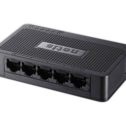 1 Switch Ethernet 5 ports 10/100 Mbps.